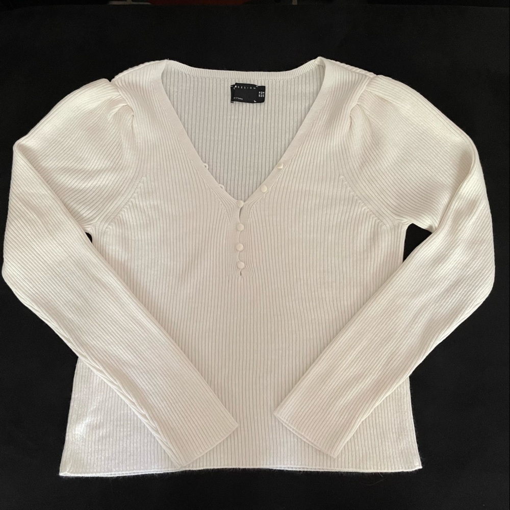 ASOS SWEATER size small